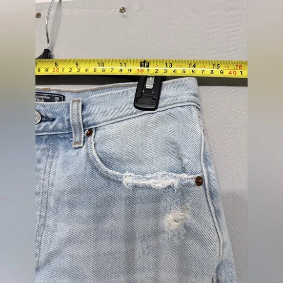 Abercrombie & Fitch Women’s Light Blue High Rise Denim Shorts Distressed Size 6 - Picture 5 of 10